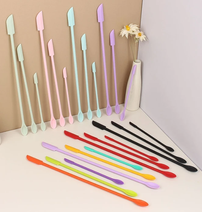 Espátula de silicona resistent - Quirky Kitchen Gadgets reseña y precio